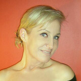 Evelin - 55 Jahre Evelin möchte einen jungen Mann online kennenlernen