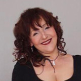 Nadja - 53 Jahre Nadja mag spontane Männer